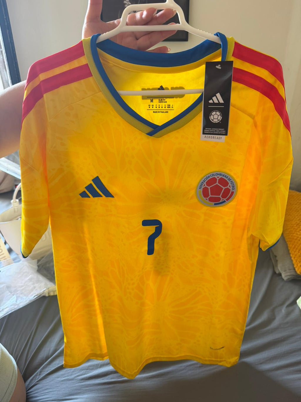 CAMISETA DE LA TRICOLOR